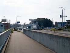 元荒川　岩槻大橋